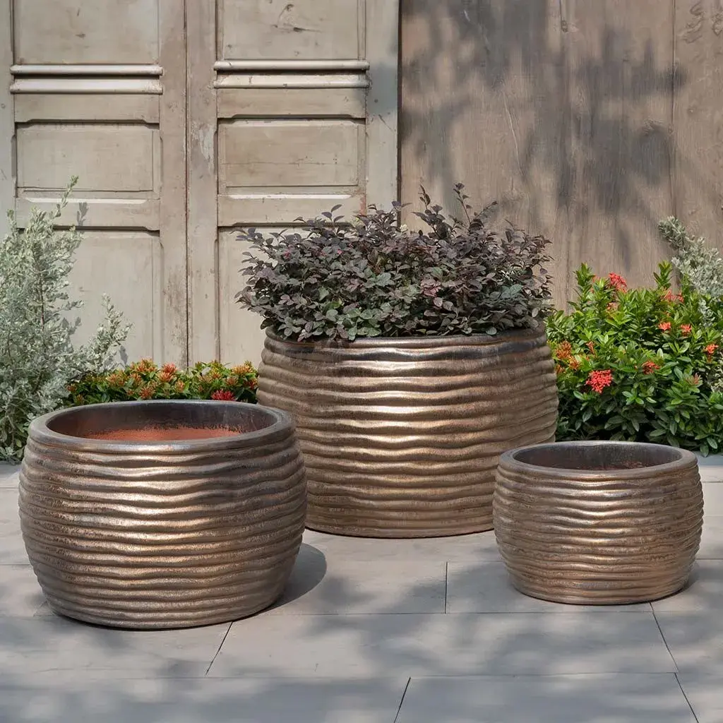Pot dan Planter Taman Minimalis