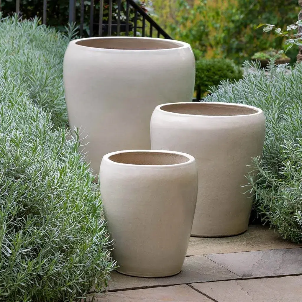 Pot dan Planter Taman Minimalis
