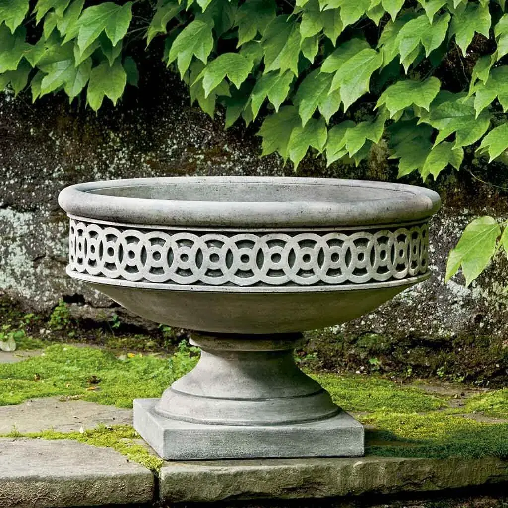 Pot dan Urn Elegan