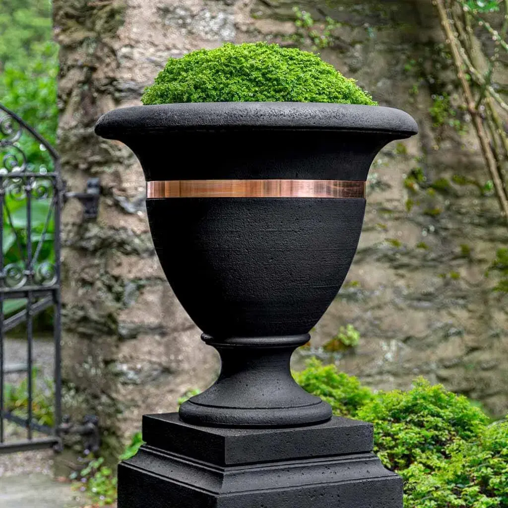 Pot dan Urn Elegan