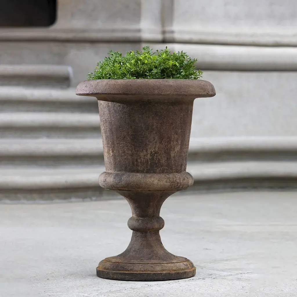 Pot dan Urn Elegan