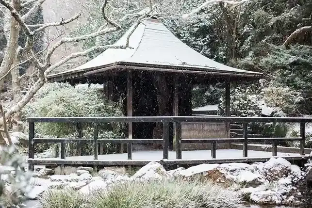 Keindahan Taman Jepang