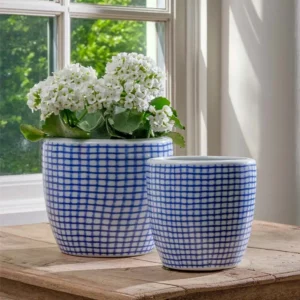 Planter untuk Teras