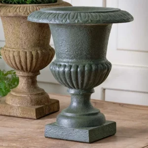 Planter untuk Teras