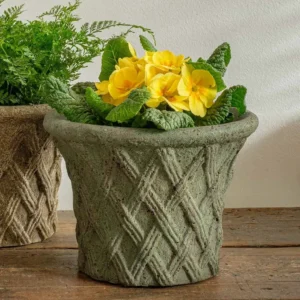 Planter untuk Teras