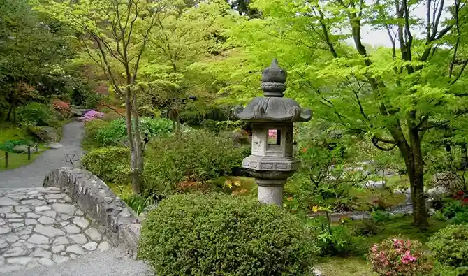 Filosofi Zen dalam Taman Jepang